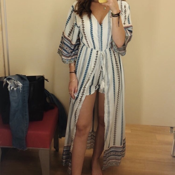Dresses & Skirts - Dress